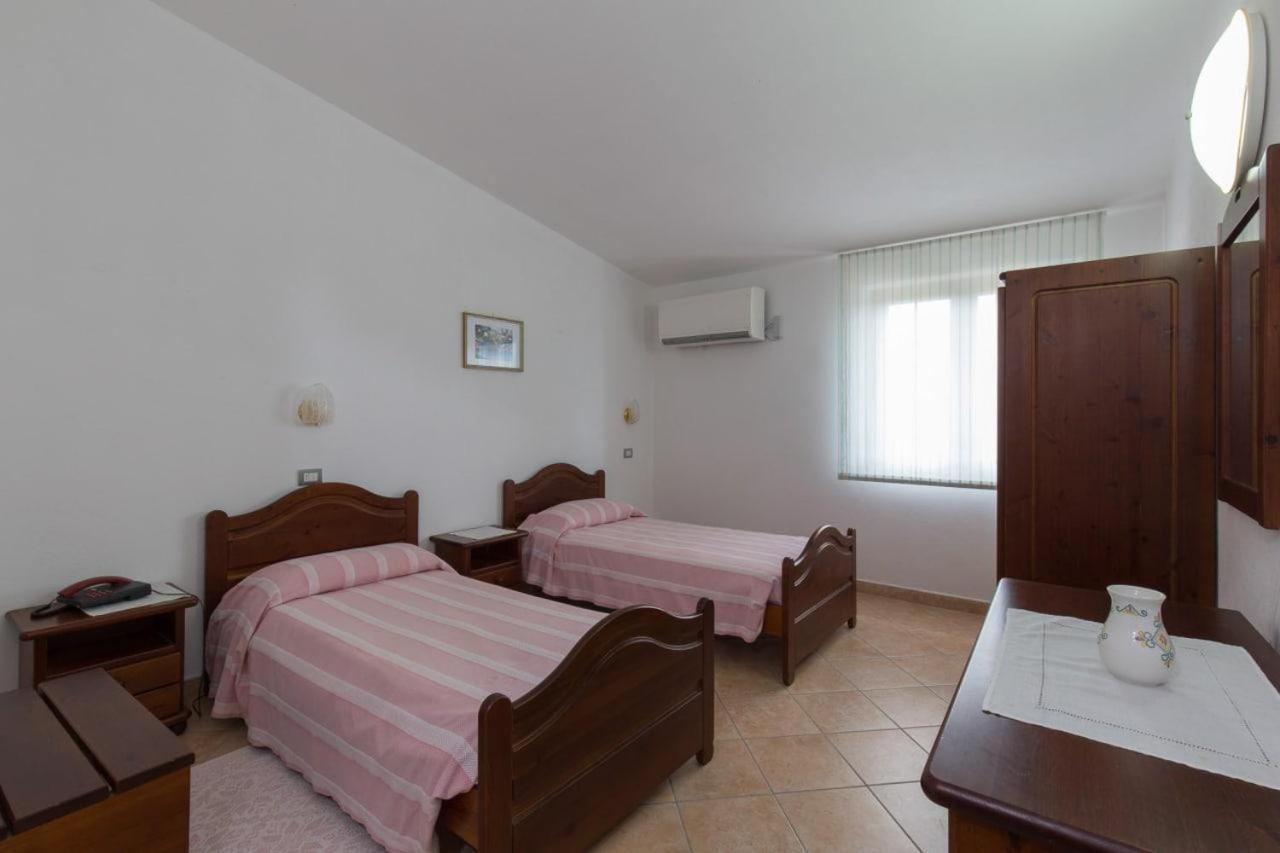 Hotel Ispinigoli 도르갈리 외부 사진