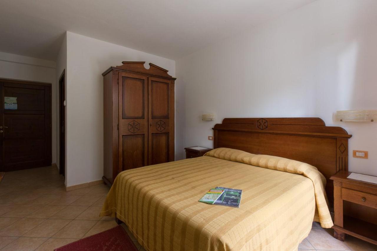 Hotel Ispinigoli 도르갈리 외부 사진